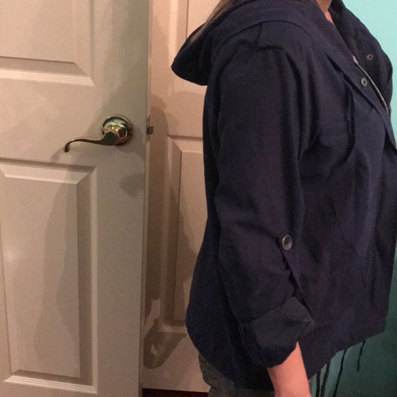 Spring jacket - Picture 2 of 3